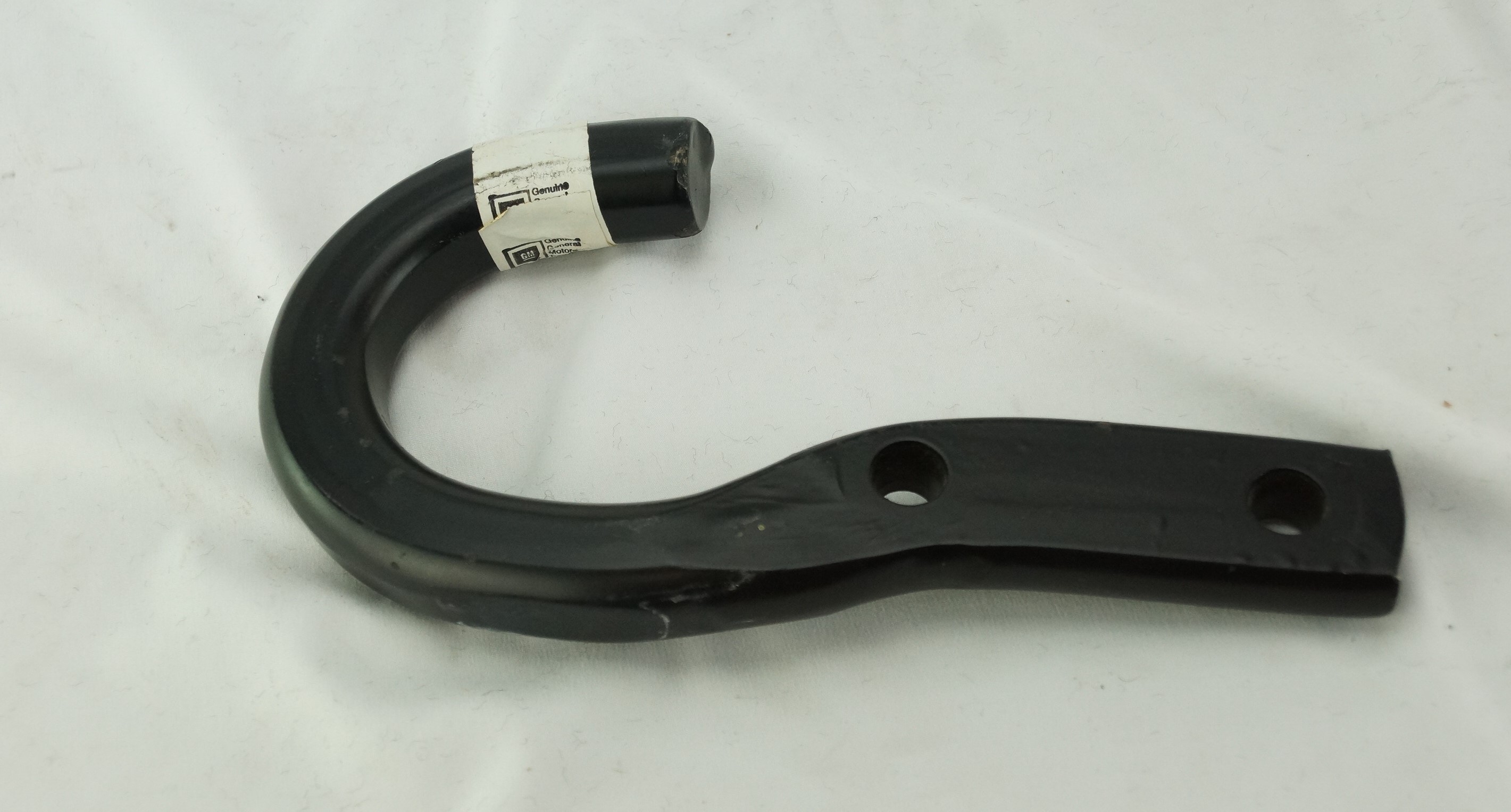 Genuine OEM 15567512 GM One Front Bumper Tow Hook Right Black Fast Free Shipping - image 1