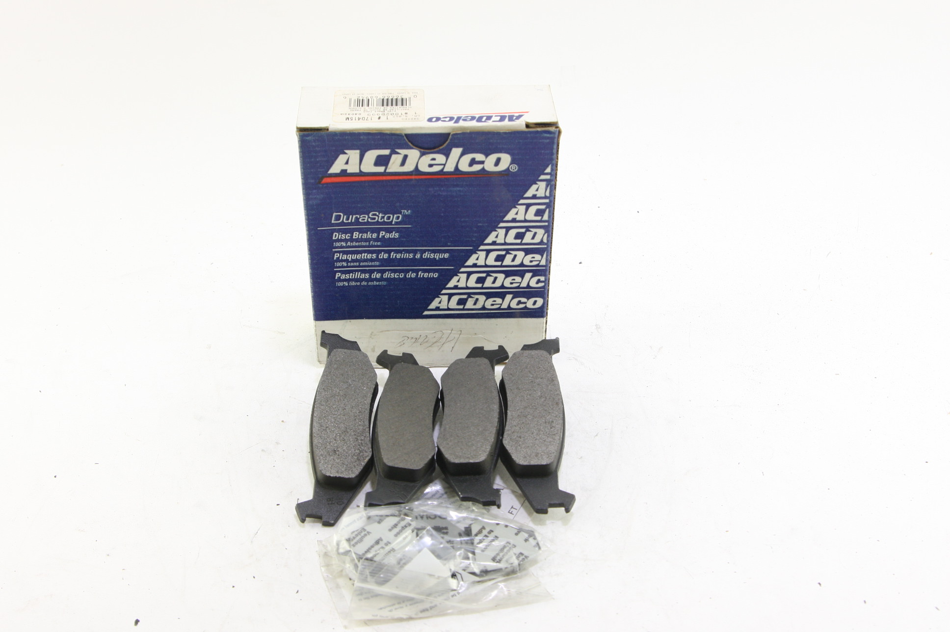 **~ New OEM ACDelco 17D415M Disc Brake Pad GM 18028999 Fast Free Shipping - image 1
