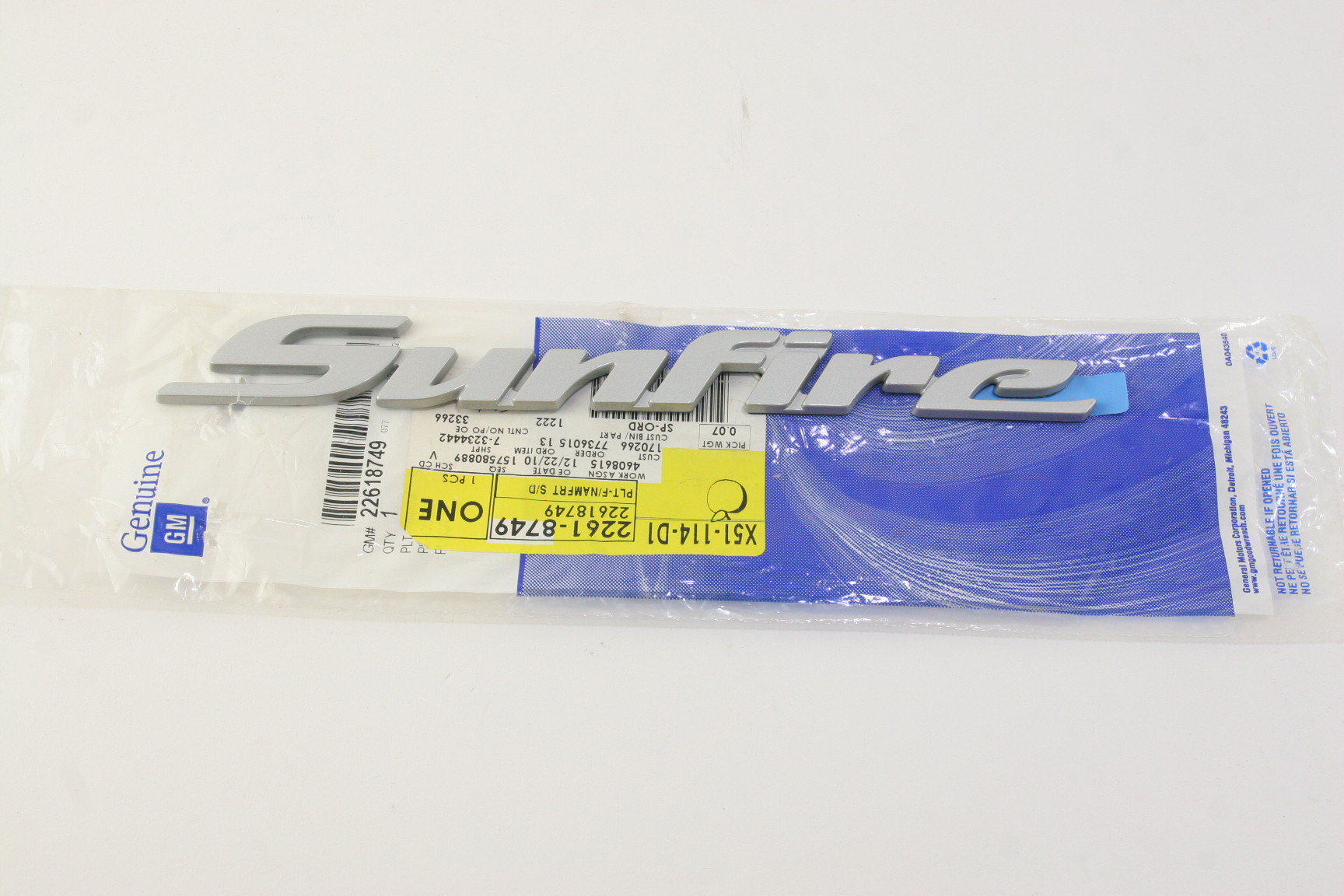 Genuine GM Parts 10432320 Front Bumper License Bracket Genuine General Motors Parts