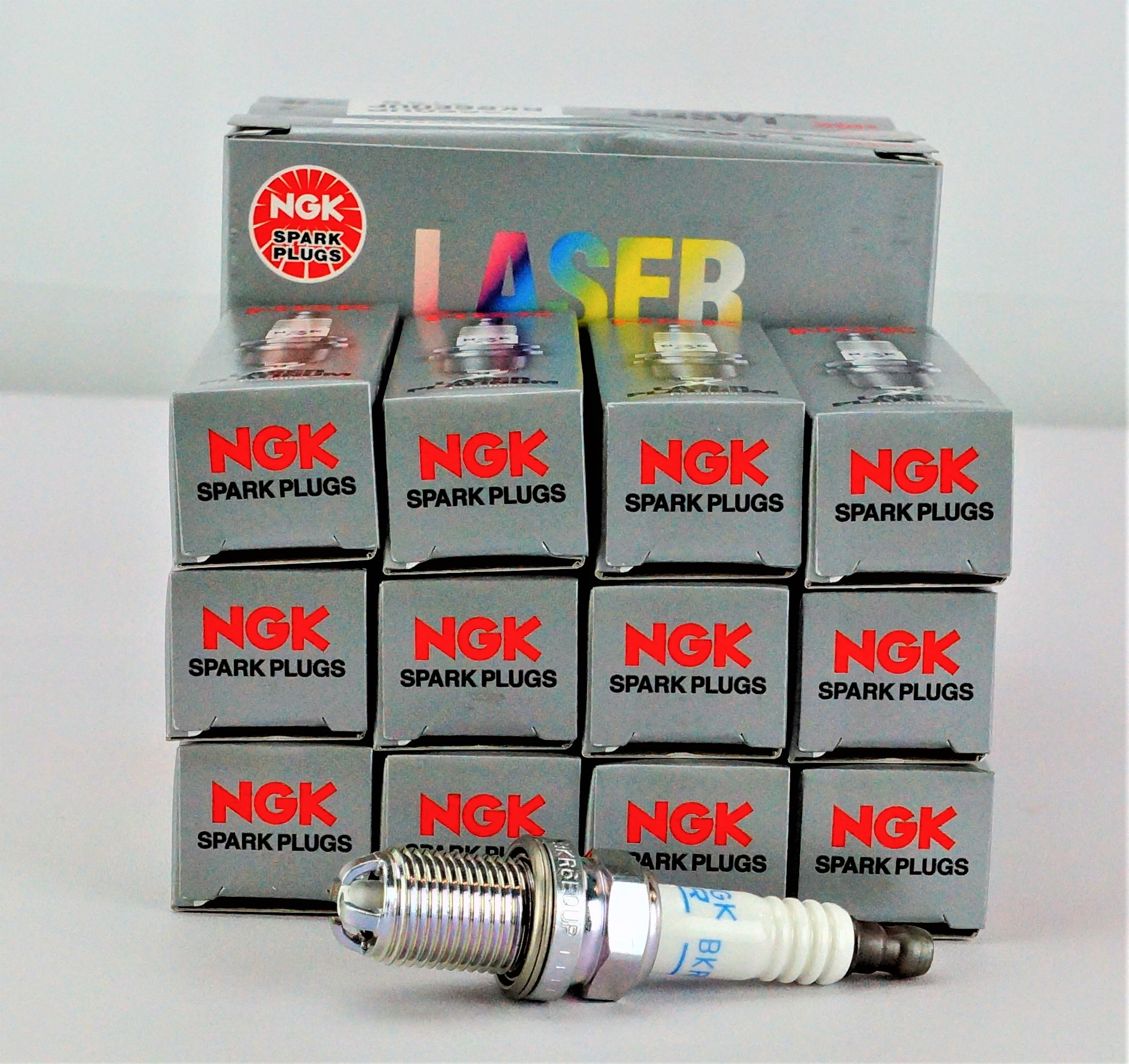 Set of 12 NGK 3199 Laser Platinum Spark Plugs BKR6EQUP - image 1