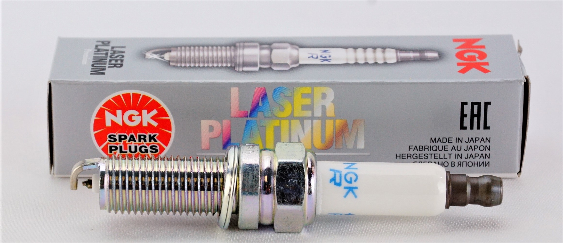 Set of 8 NGK 4288 PLKR7A Premium Laser Platinum Spark Plugs Fast Free Shipping - image 4