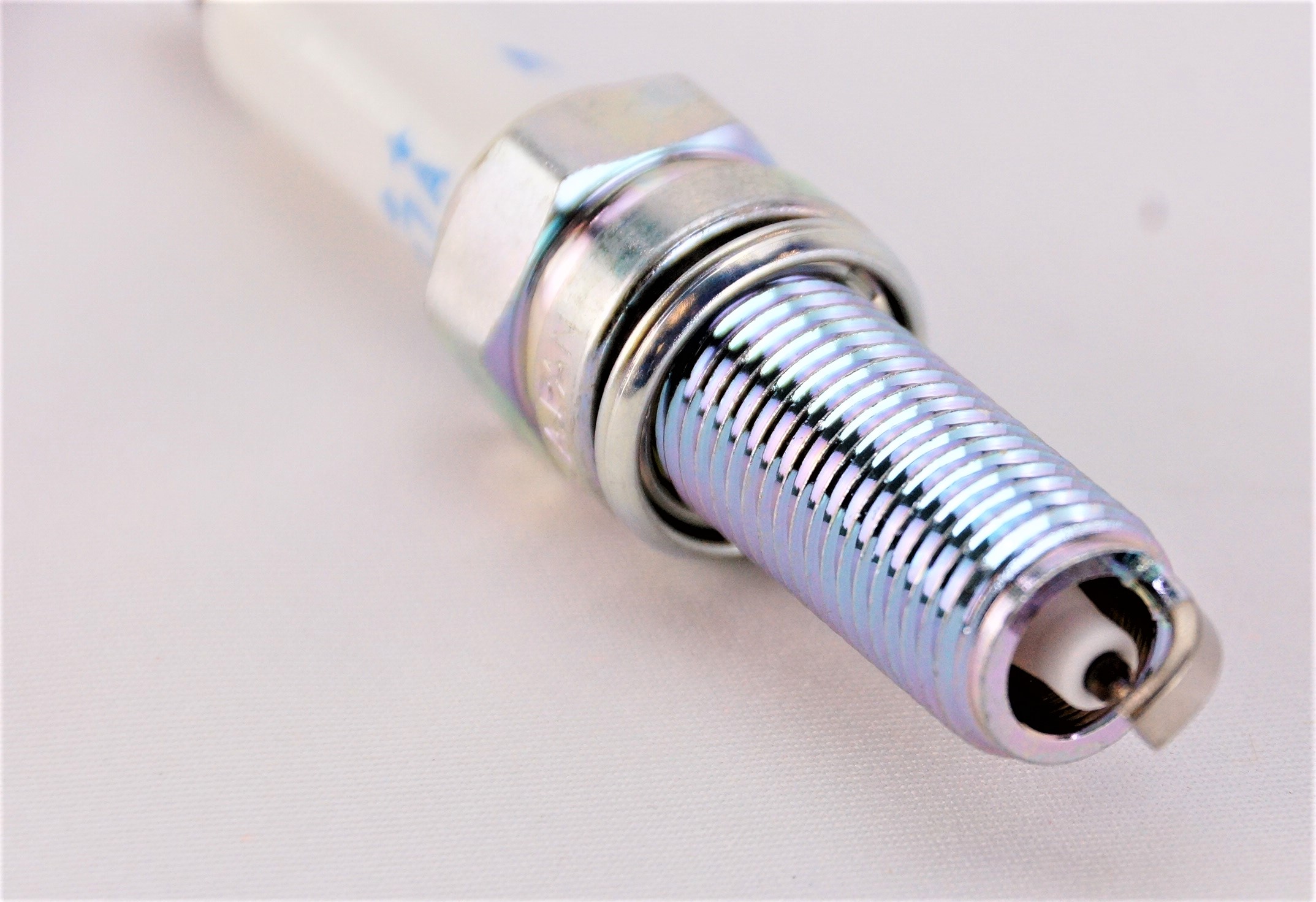 Set of 8 NGK 4288 PLKR7A Premium Laser Platinum Spark Plugs Fast Free Shipping - image 8