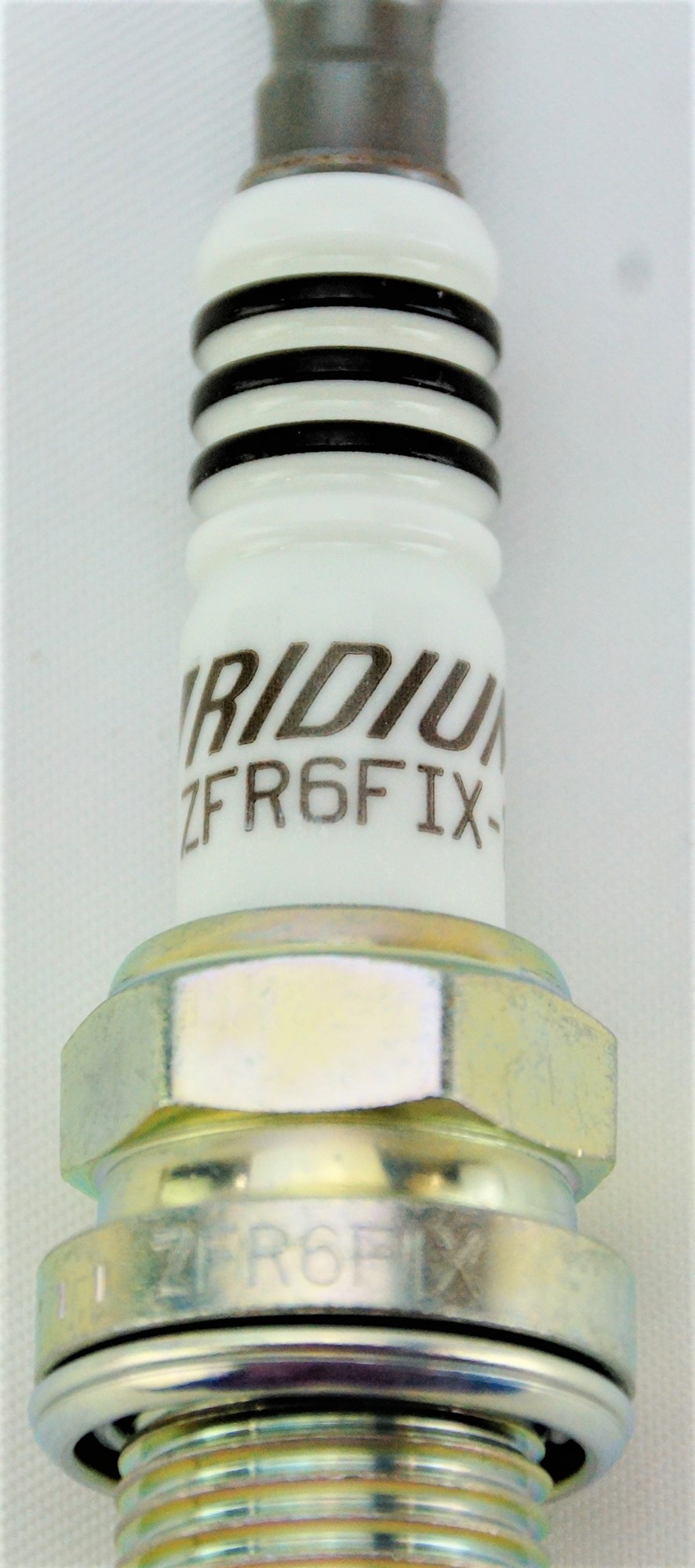 Set of 8 Genuine NGK 6441 Iridium IX Spark Plugs ZFR6FIX11 - image 8