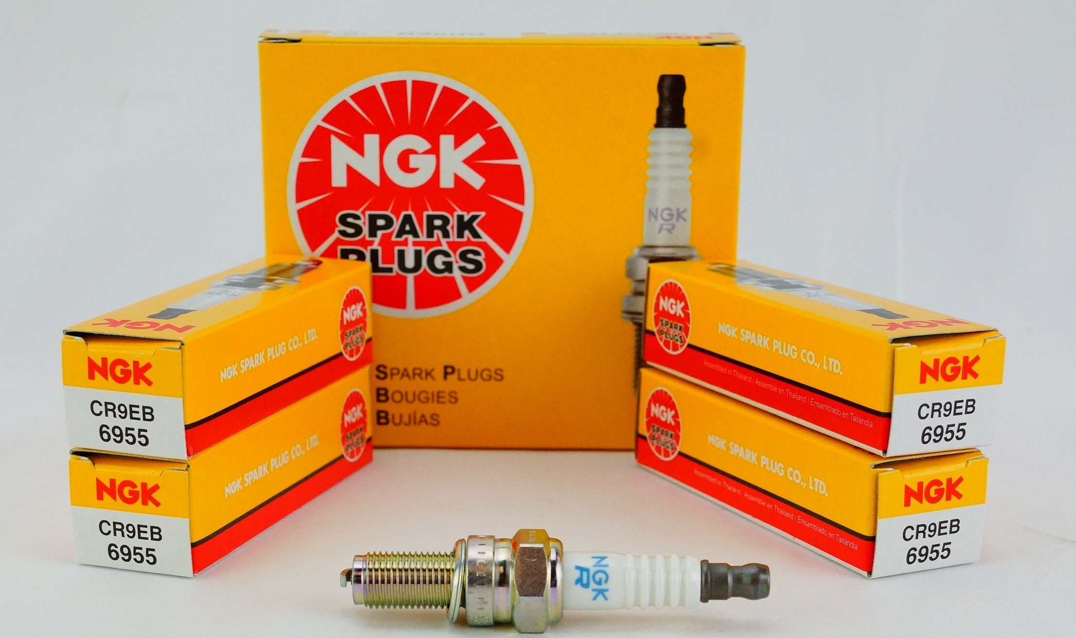 Set of 4 Genuine NGK 6955 Reman Spark Plug CR9EB Fast Free Shipping - image 1