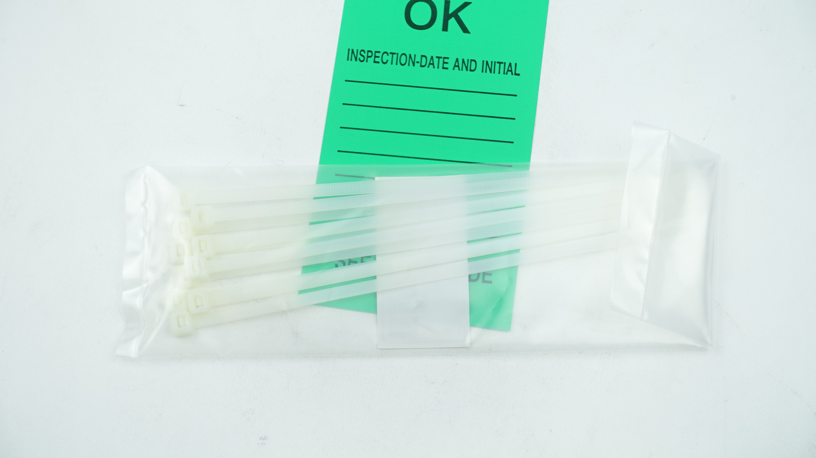 12 Packs of 10 Tags 86572 Brady Scaffolding Green with Zip Ties 120 Tags Total - image 4