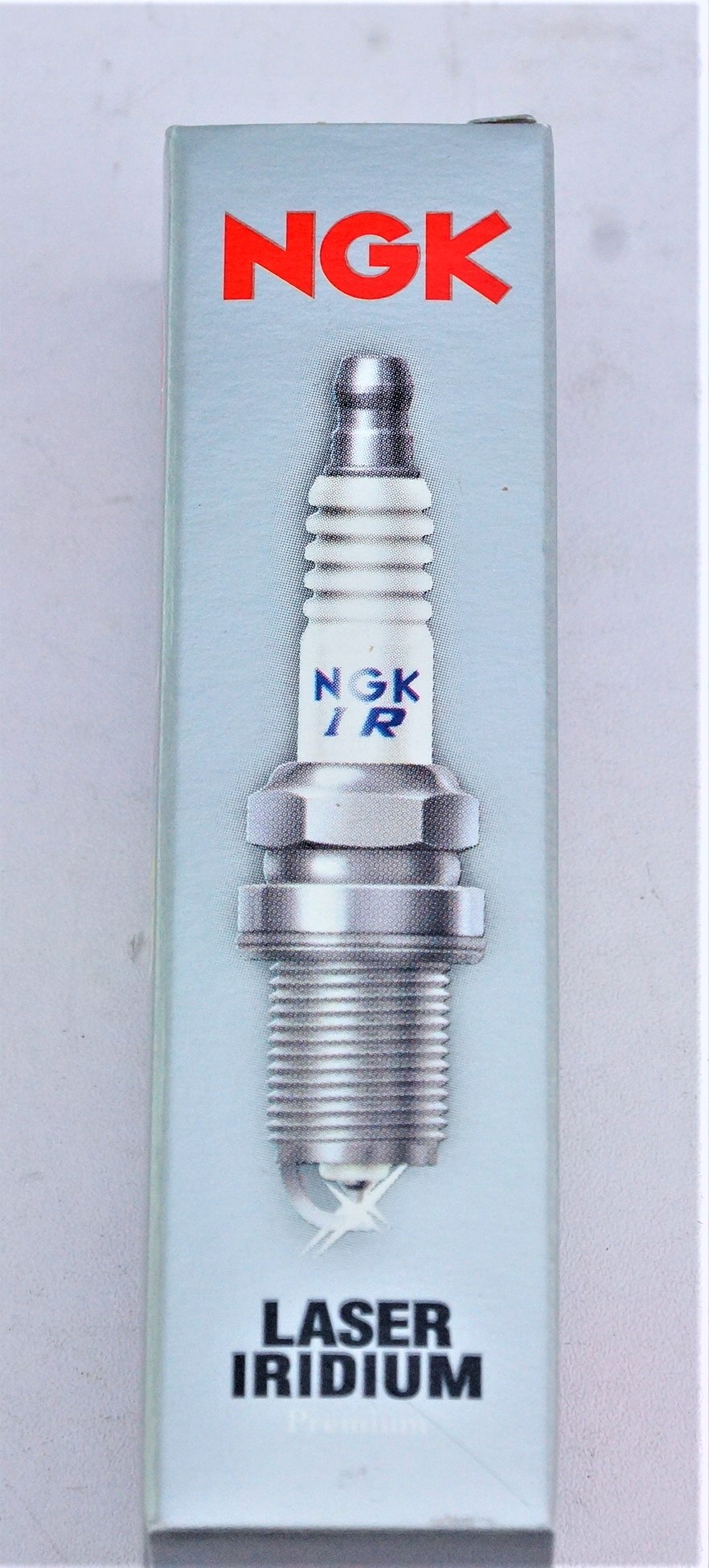 Pack of 16 - New Genuine NGK 92145 Laser Iridium Spark Plug Fast Free Shipping - image 10
