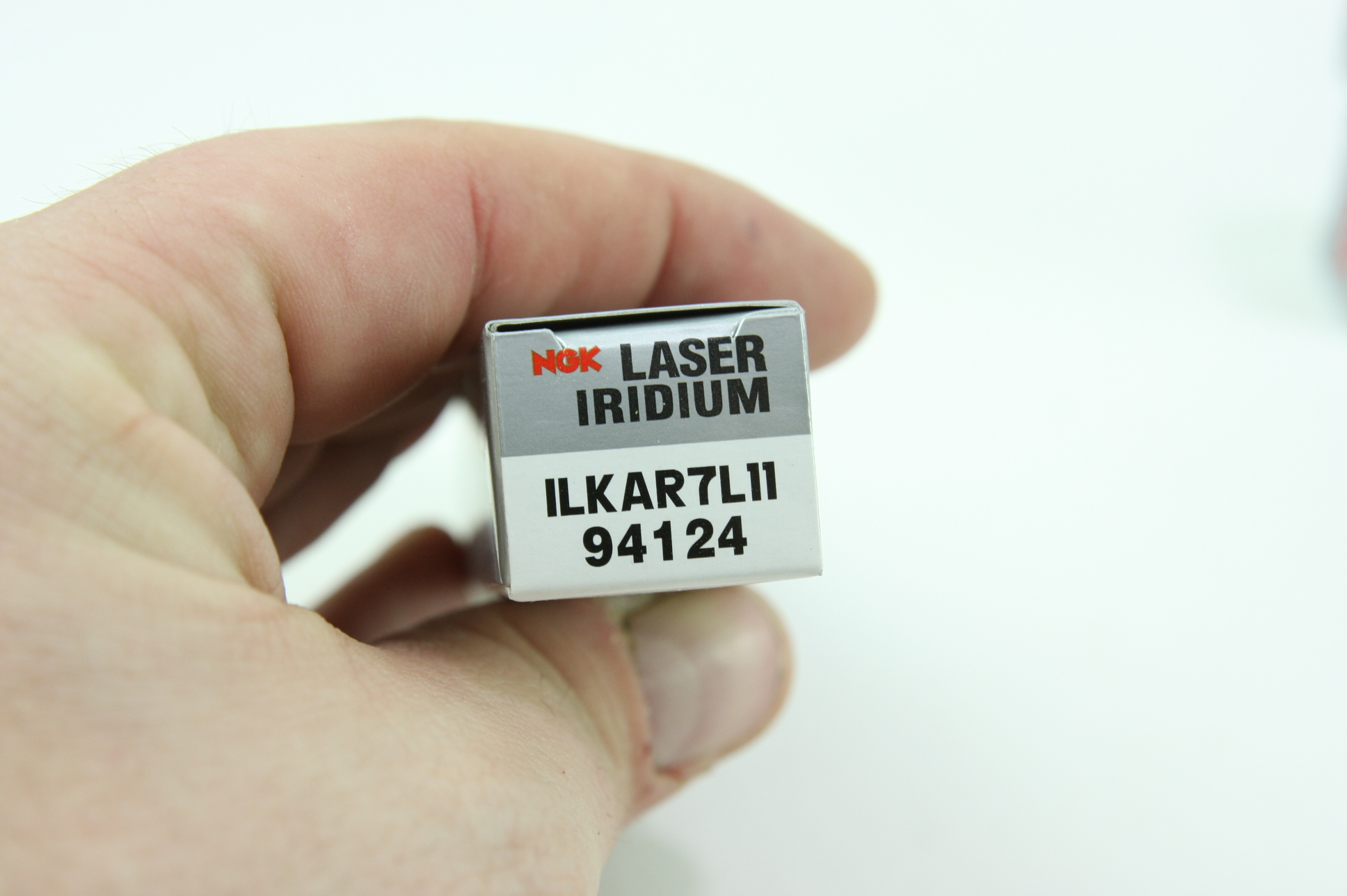 Set of 6 New NGK 94124 Laser Iridium Spark Plugs ILKAR7L11 Fast Free Shipping - image 2