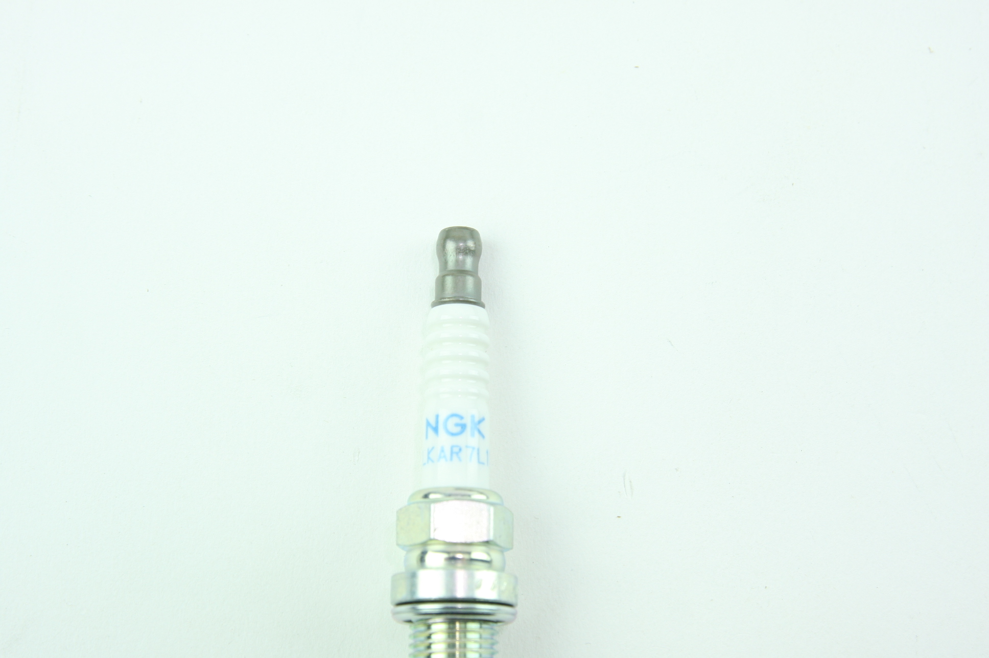 Set of 6 New NGK 94124 Laser Iridium Spark Plugs ILKAR7L11 Fast Free Shipping - image 5
