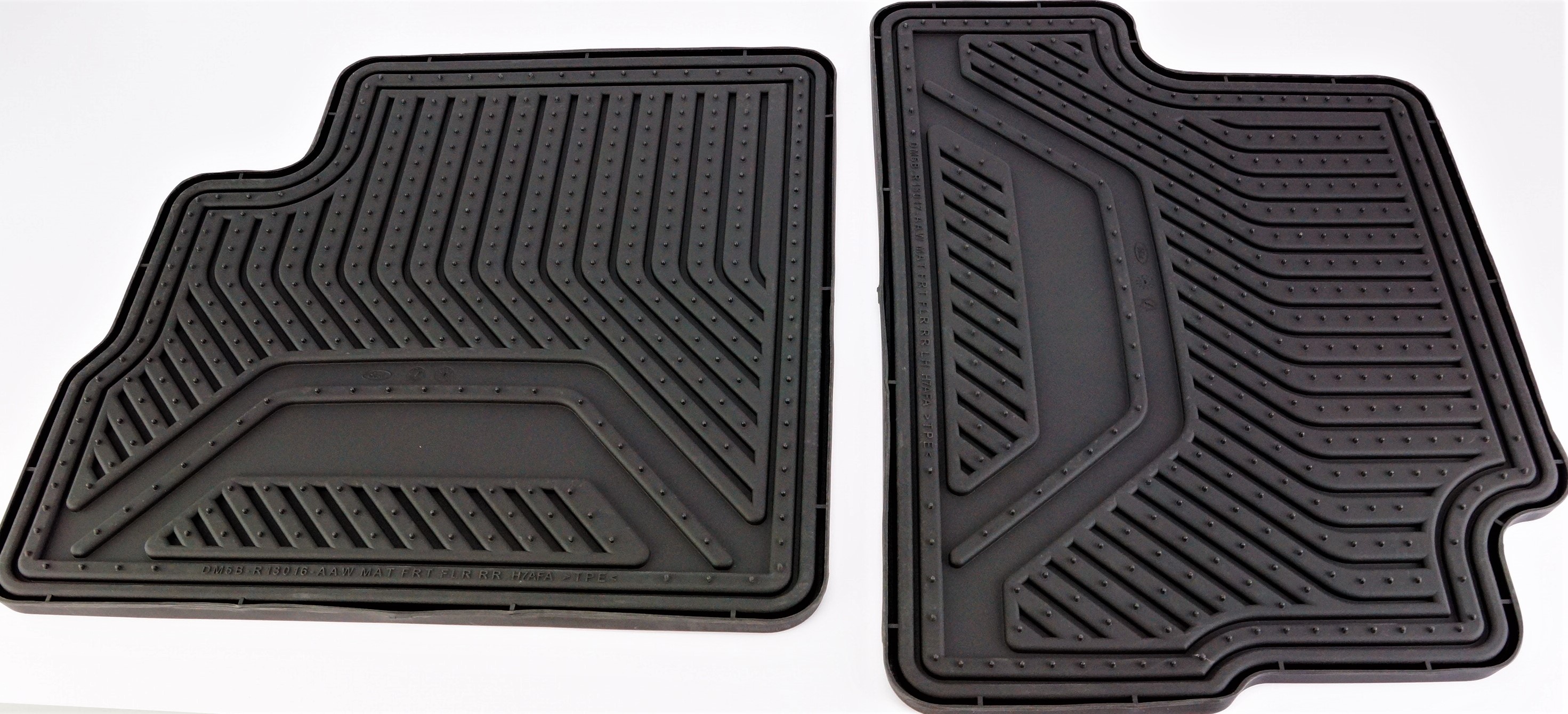 New Genuine Ford SKBT4J-78130D00-AA Floor Mats All Weather 11-14 Ford Edge - image 5