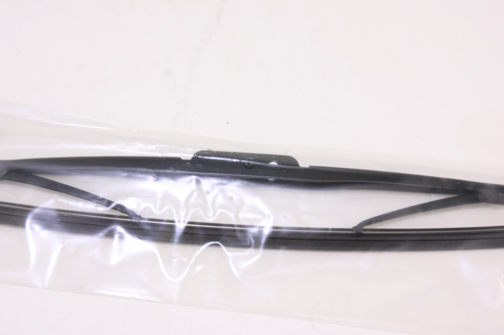 **~ New OEM WB000016-BC Genuine Mopar Blade Front Wiper Free Shipping - image 3