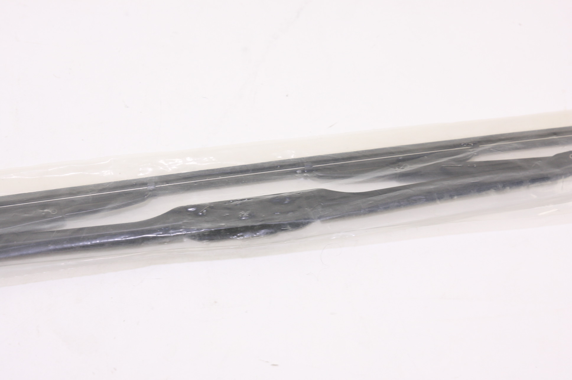 **~ New OEM WB000028-BC Mopar Genuine Mopar Blade Front Wiper Free Shipping - image 3