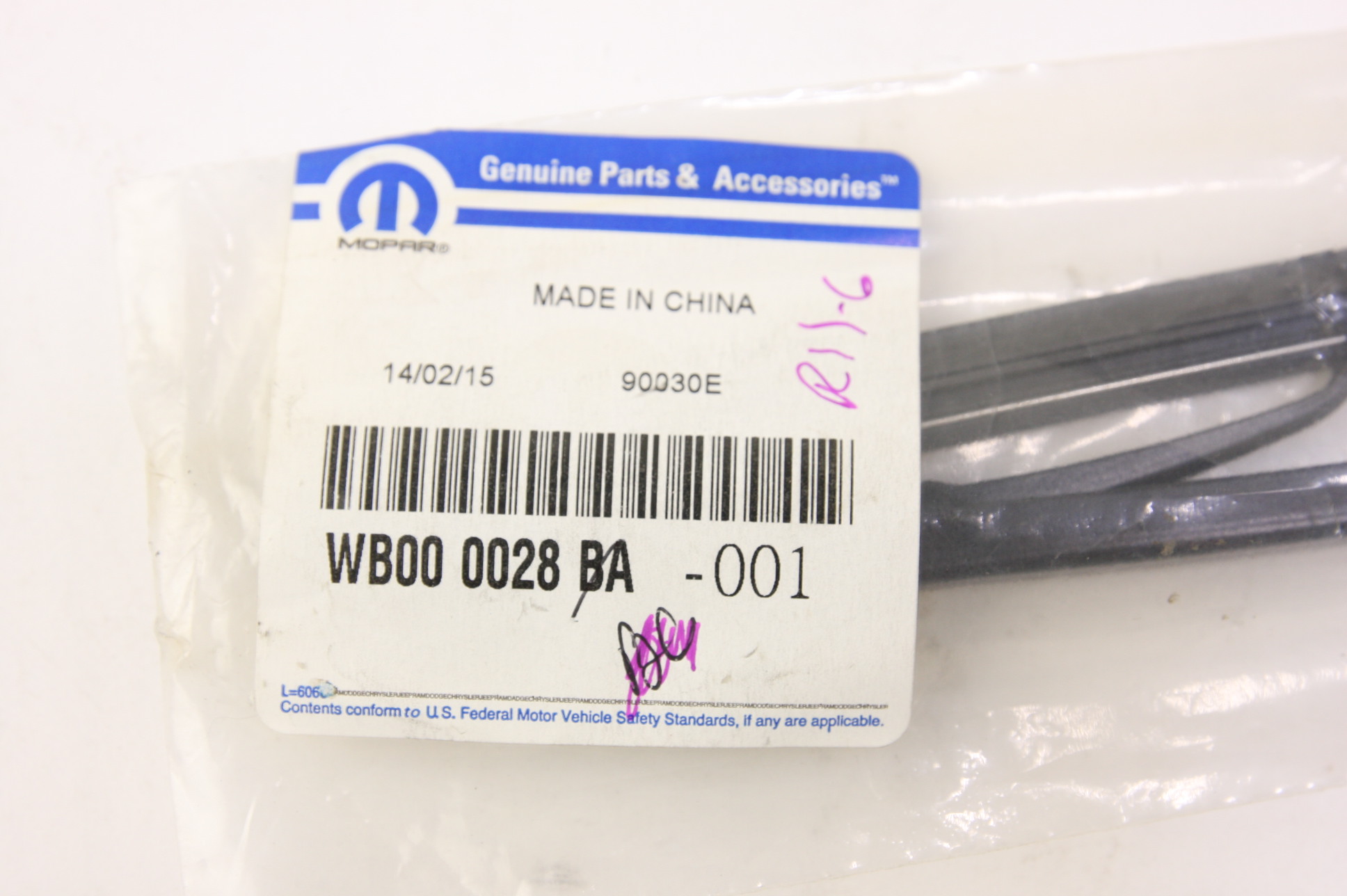 **~ New OEM WB000028-BC Mopar Genuine Mopar Blade Front Wiper Free Shipping - image 5