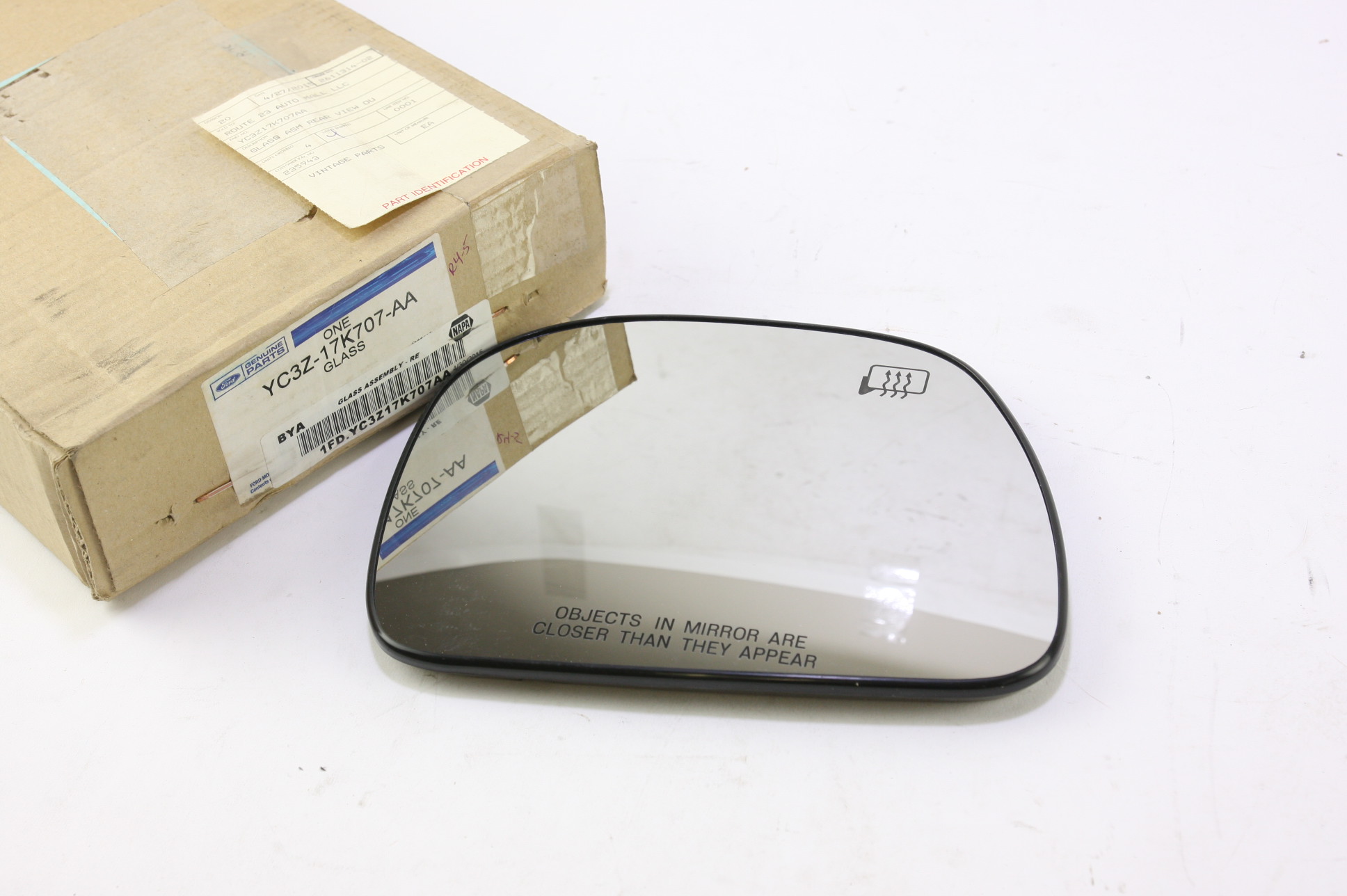 **New OEM YC3Z17K707AA Ford 00-05 Excursion Door Rear Side View Mirror Glass RH